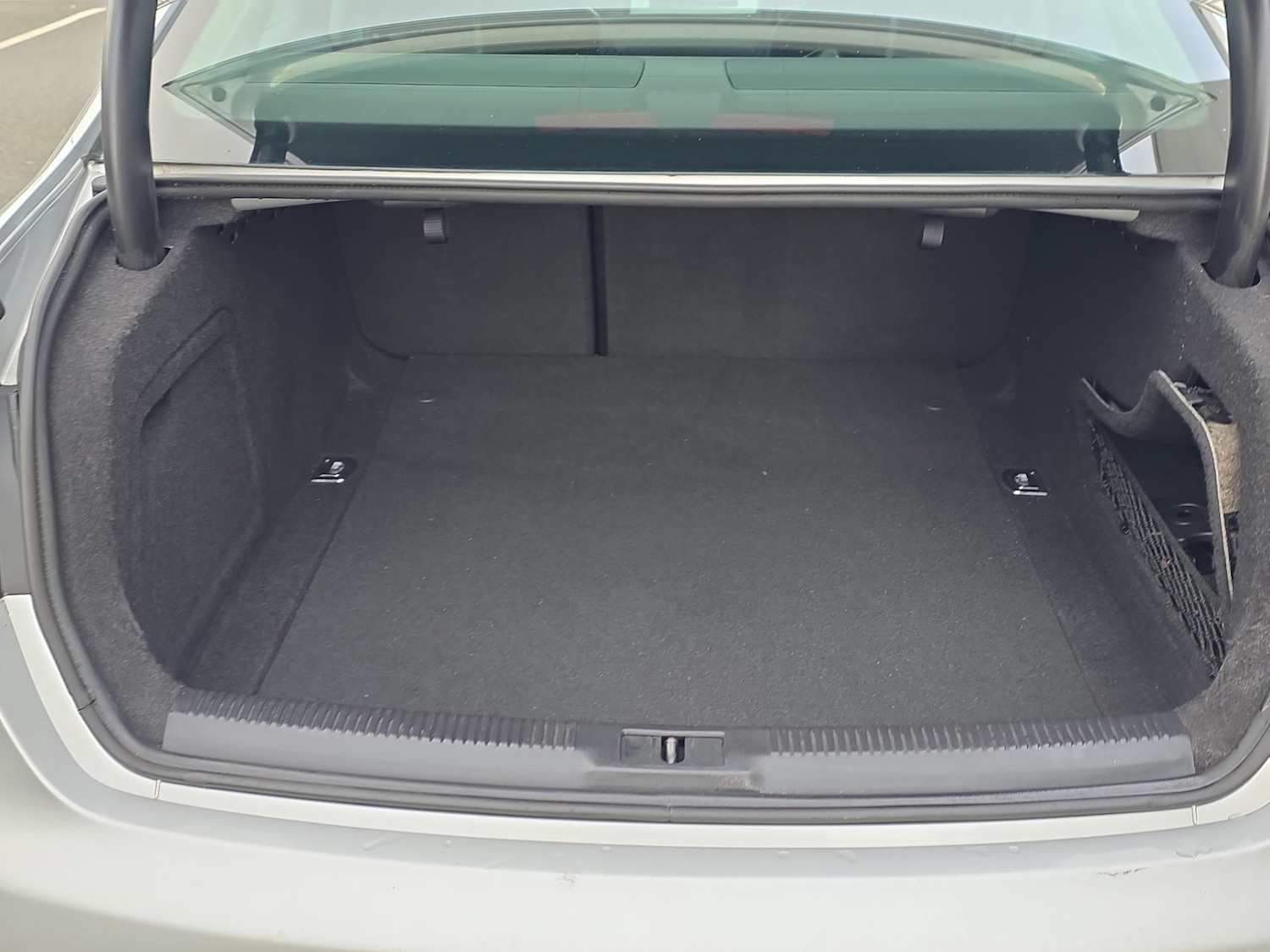 Used Audi A4 2011 for sale - 77057128: Photo 4