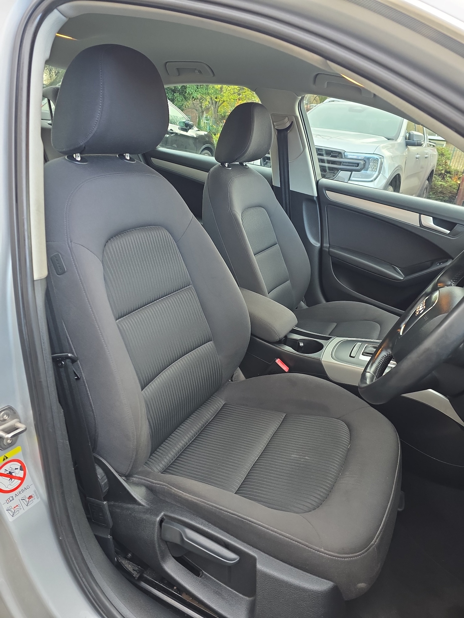 Used Audi A4 2011 for sale - 77057128: Photo 9