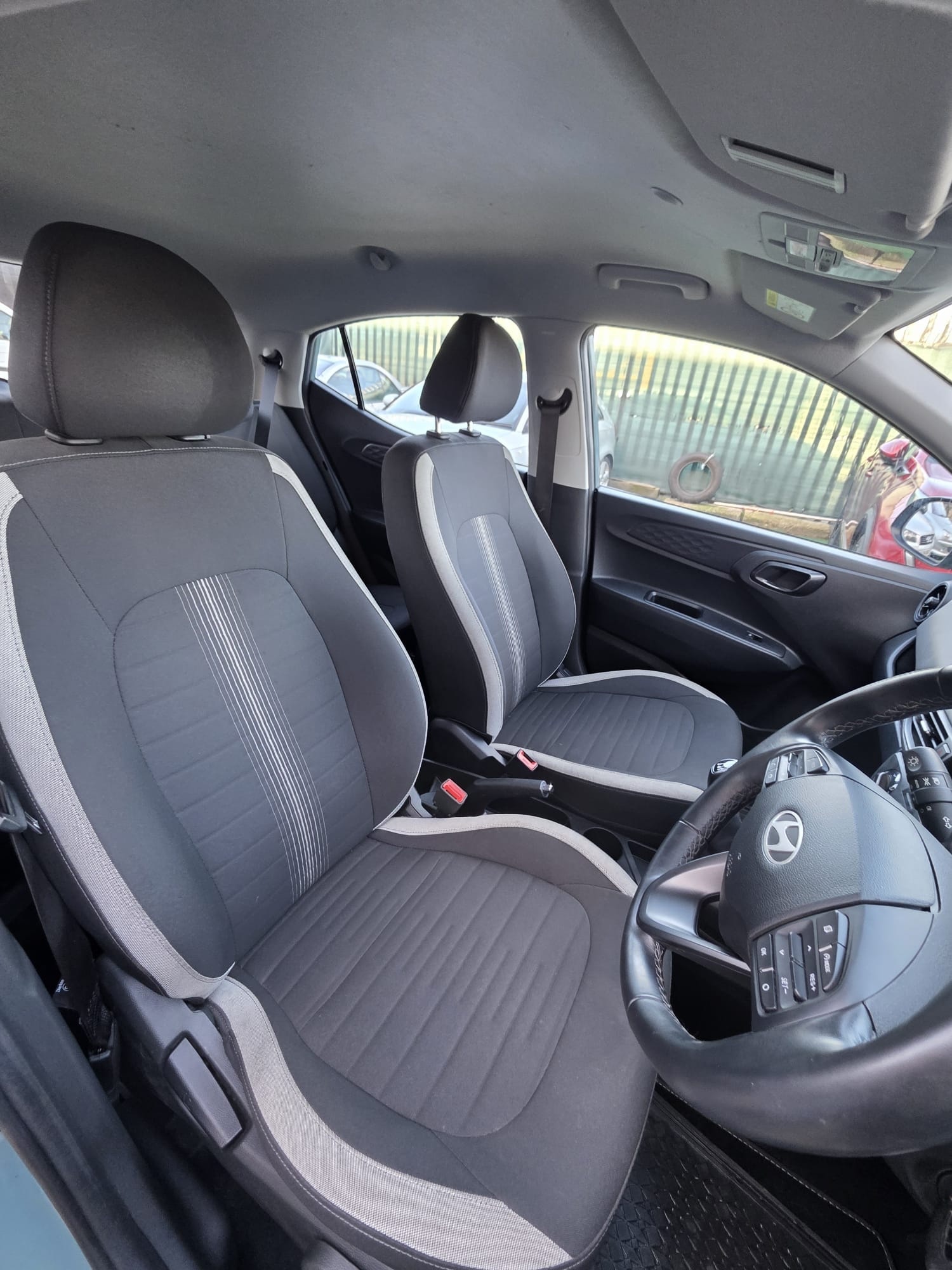 Used Hyundai i10 2022 for sale - 78032079: Photo 14