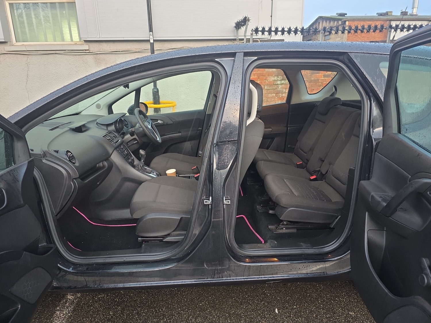 Used Vauxhall Meriva 2017 for sale - 76897300: Photo 11