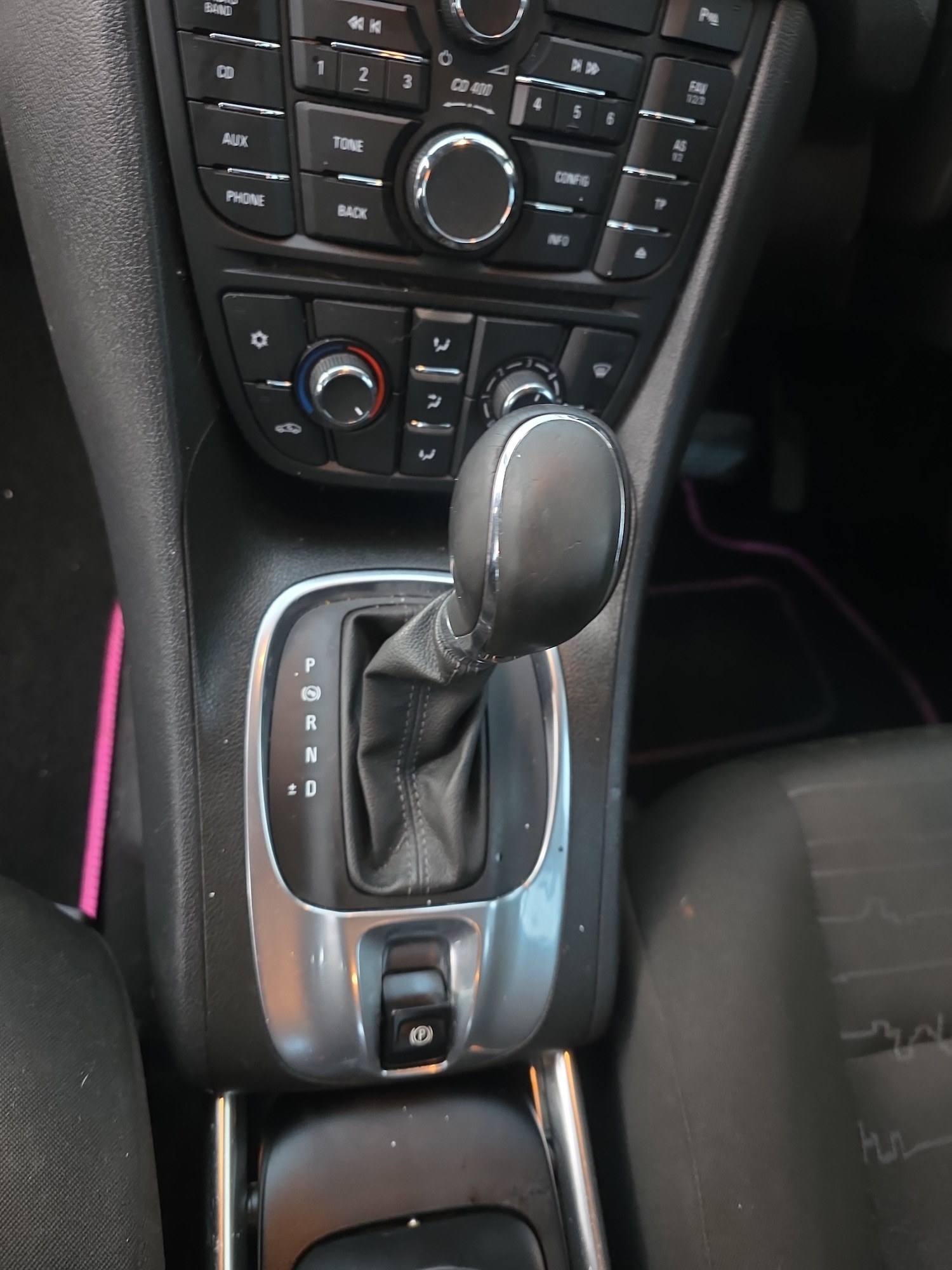 Used Vauxhall Meriva 2017 for sale - 76897300: Photo 2