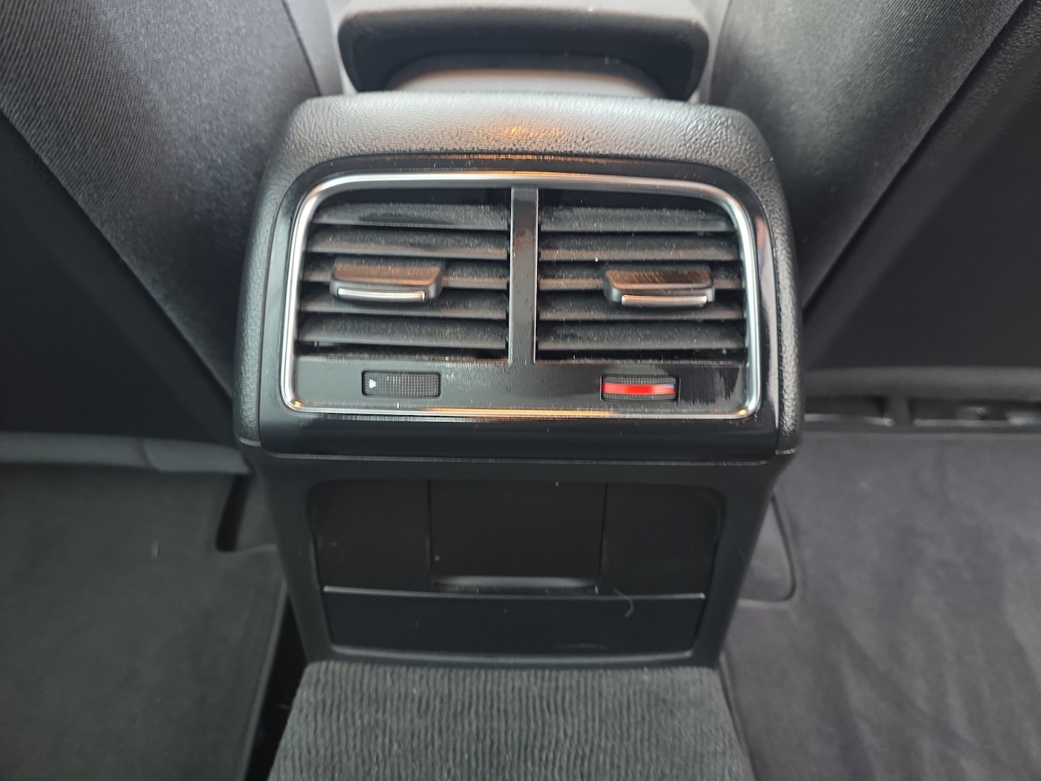 Used Audi A4 2011 for sale - 76897359: Photo 15