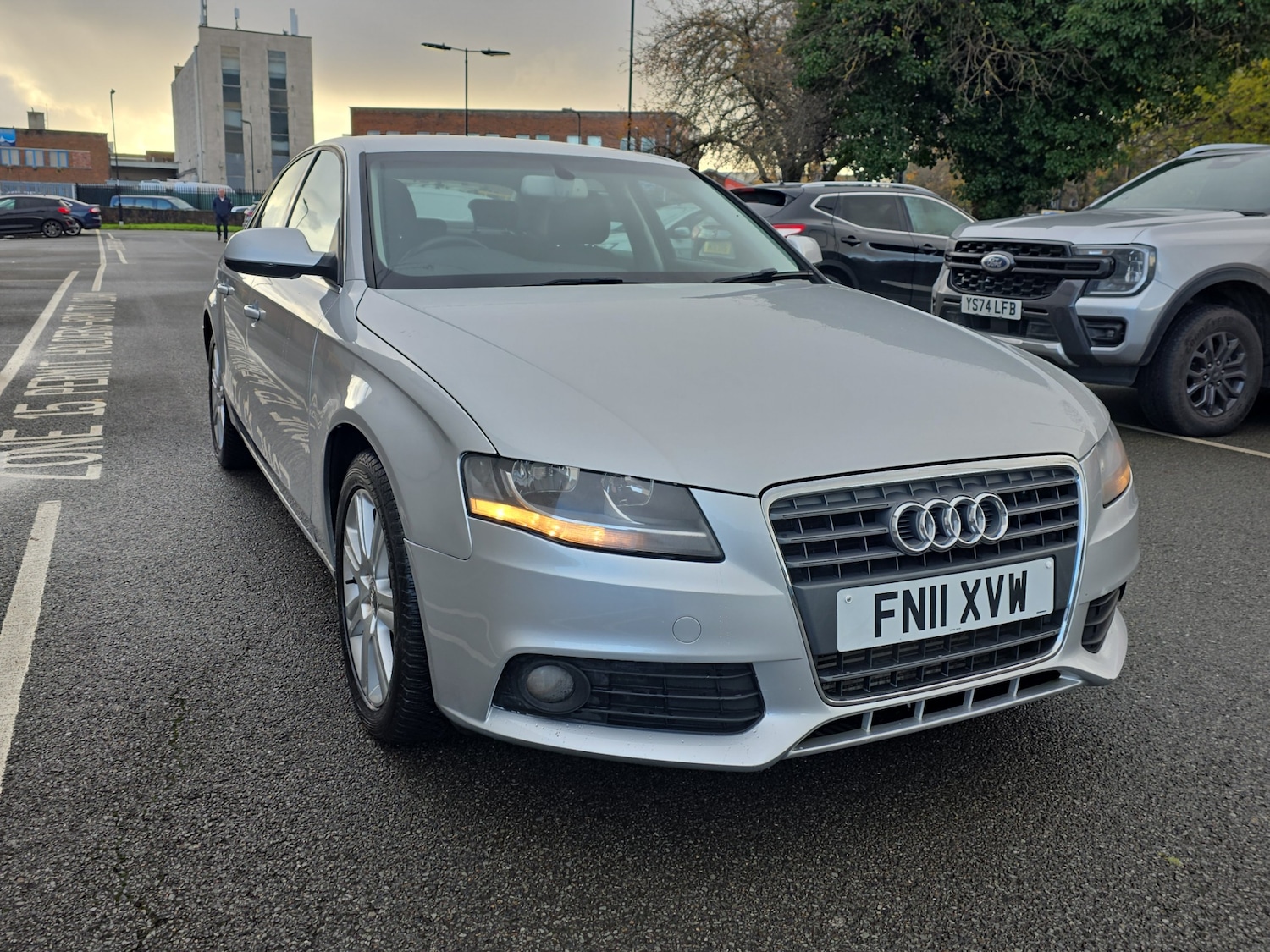 Used Audi A4 2011 for sale - 76897359: Photo 2