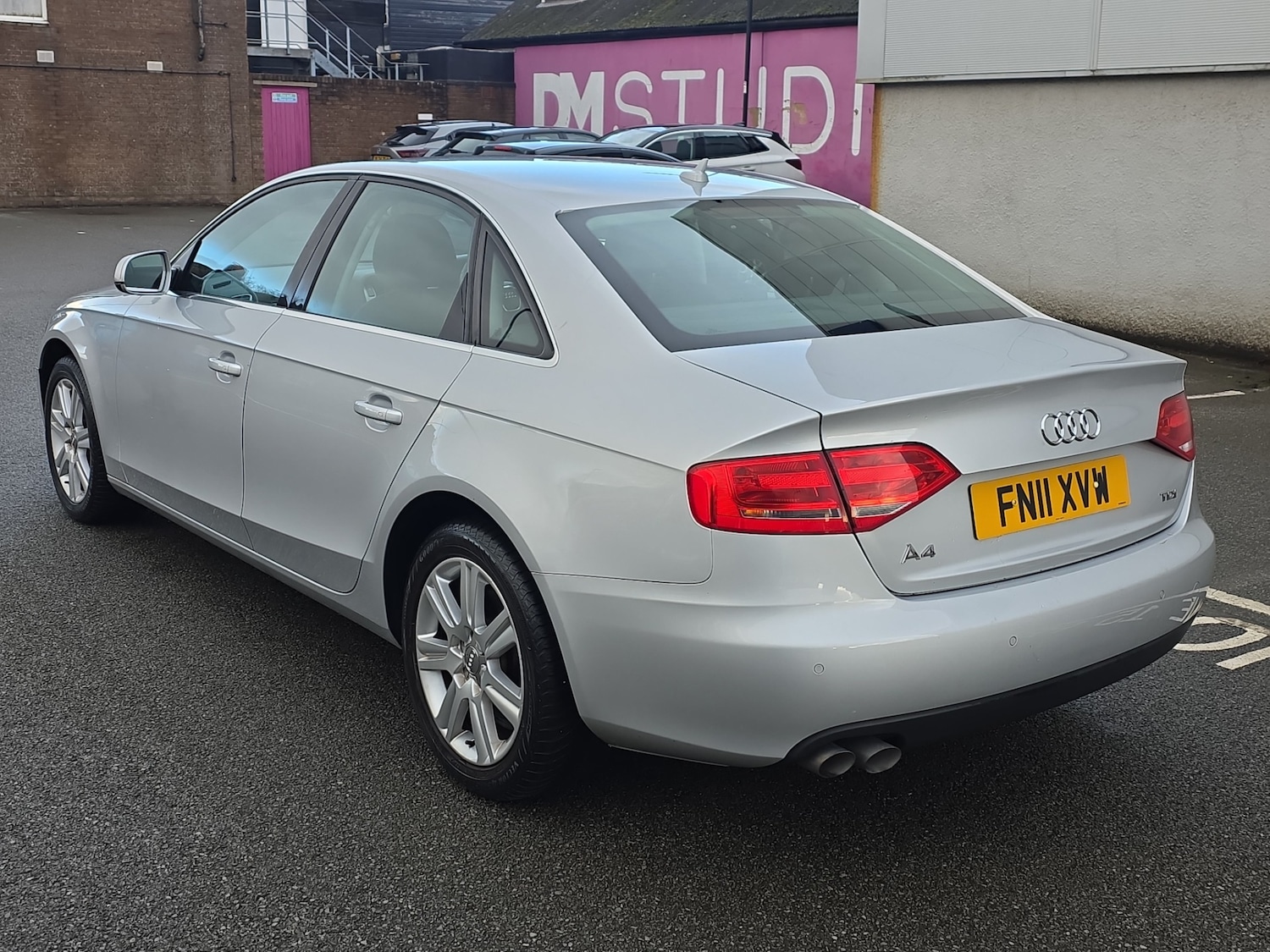 Used Audi A4 2011 for sale - 76897359: Photo 4