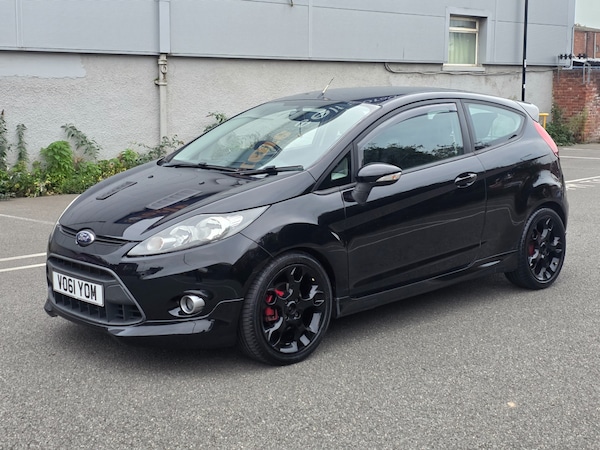 Used Ford Fiesta 2011 for sale - 76246345: Photo 1