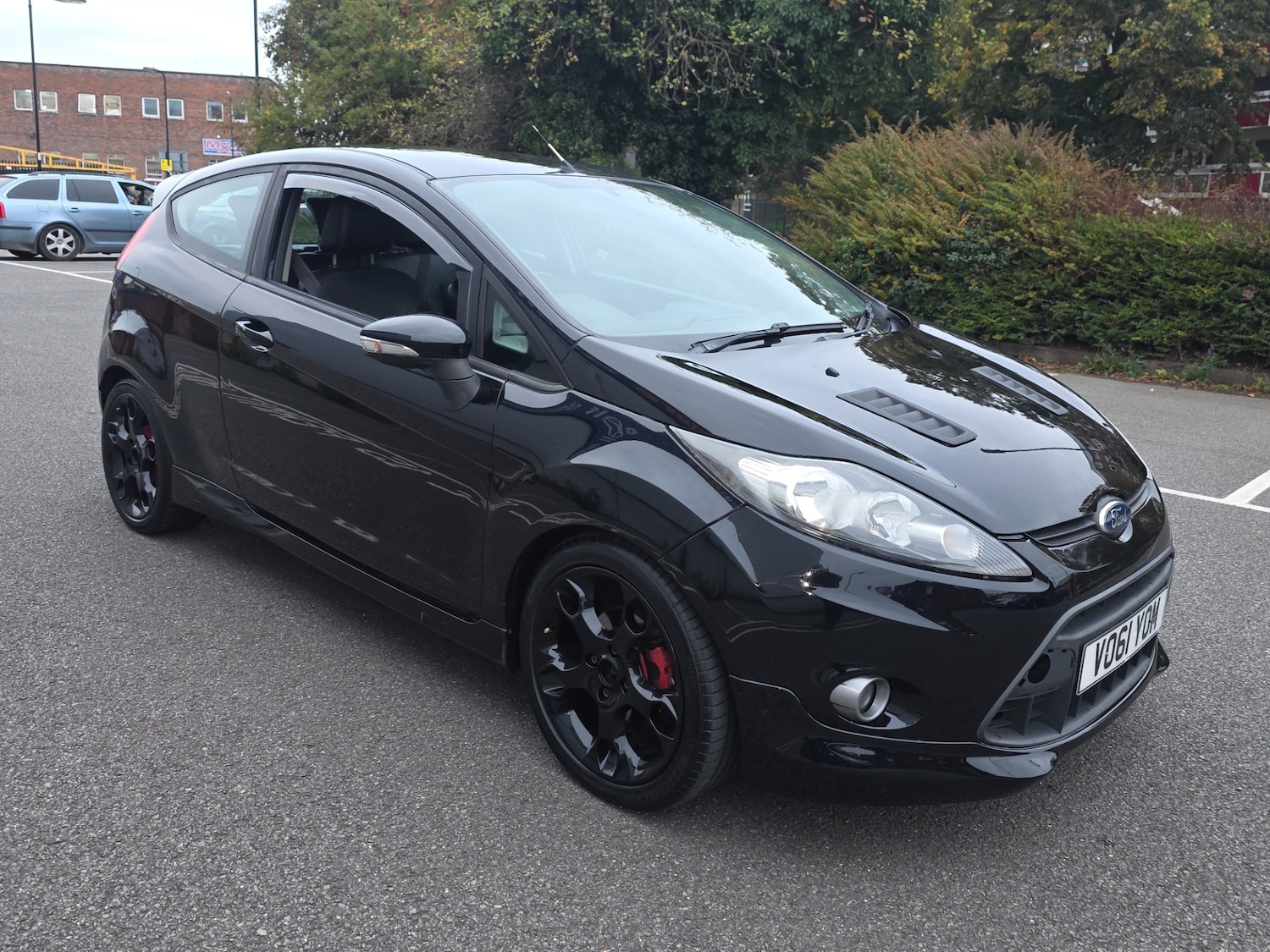 Used Ford Fiesta 2011 for sale - 76246345: Photo 2