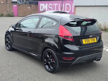 Used Ford Fiesta 2011 for sale - 76246345: Photo