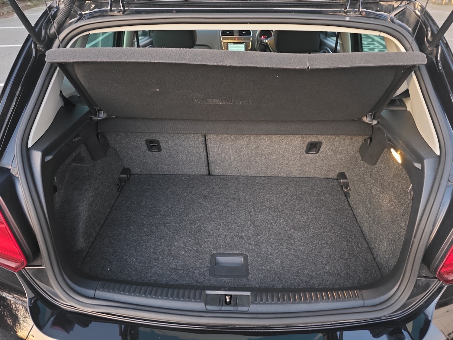 Used Volkswagen Polo 2017 for sale - 77073403: Photo 7