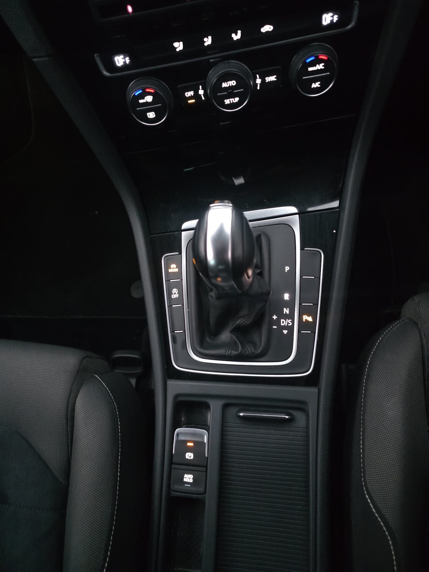 Used Volkswagen Golf 2024 for sale - 78150186: Photo 10