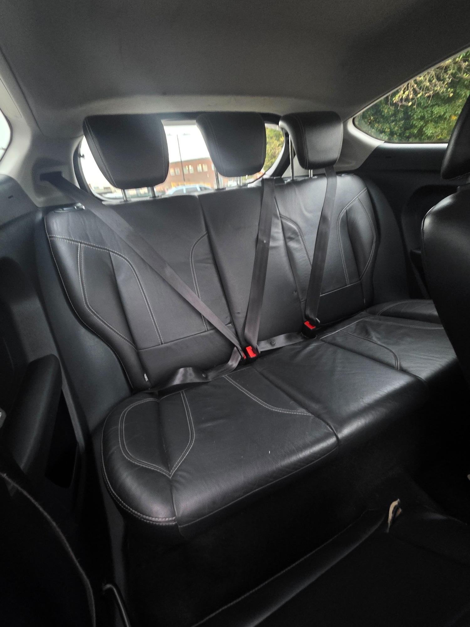 Used Ford Fiesta 2011 for sale - 76946176: Photo 12