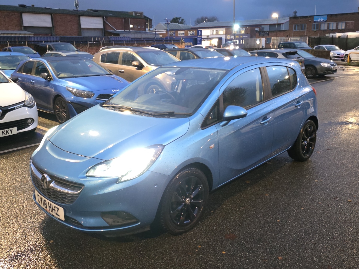 Used Vauxhall Corsa 2018 for sale - 76897319: Photo 2