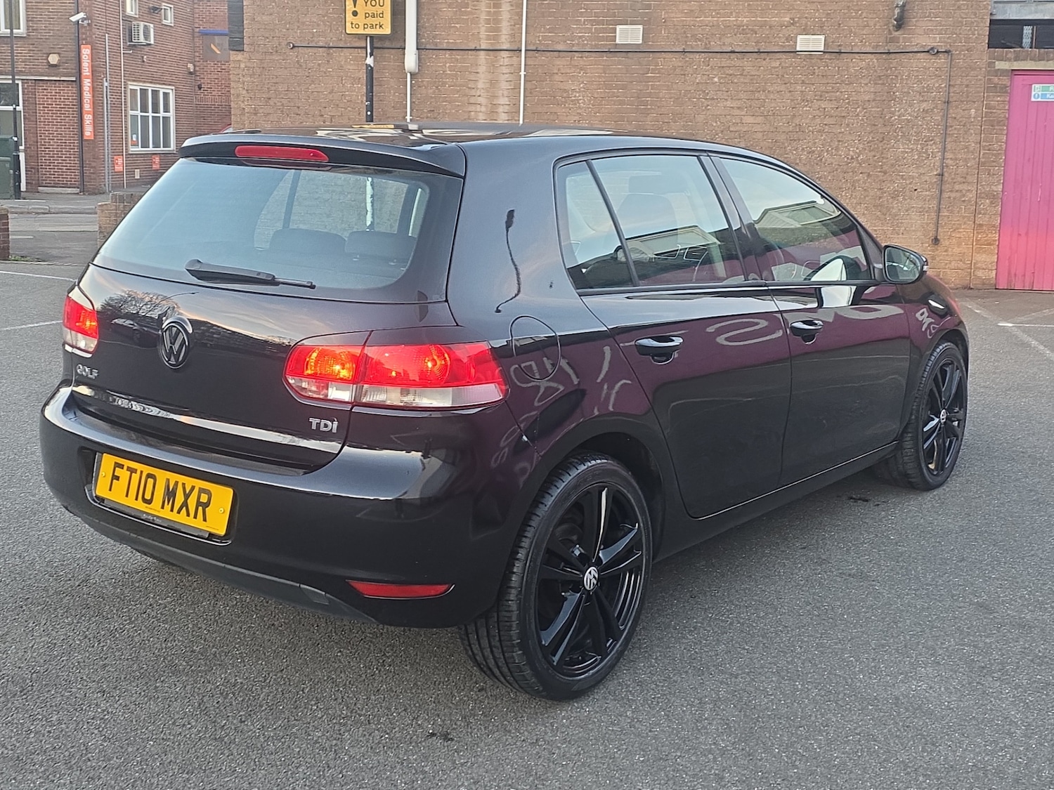 Used Volkswagen Golf 2010 for sale - 76673033: Photo 10