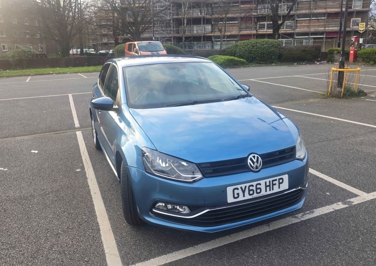 Used Volkswagen Polo 2016 for sale - 78042963: Photo 2