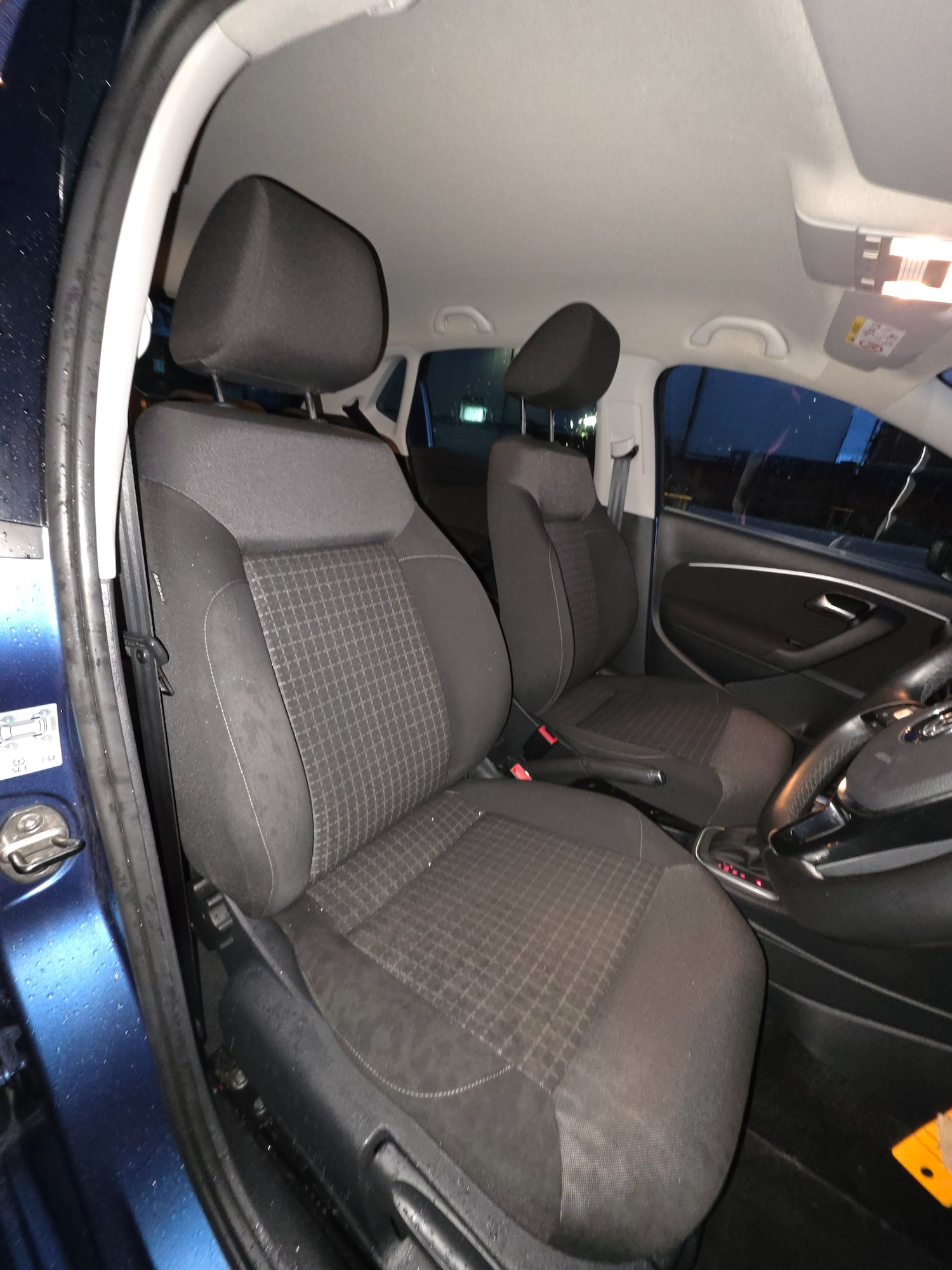 Used Volkswagen Polo 2016 for sale - 77459887: Photo 10