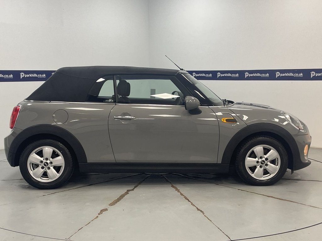 Used MINI Convertible 2018 for sale - 76510213: Photo 14
