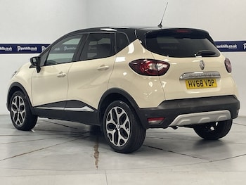 Used Renault Captur 2018 for sale - 76345773: Photo
