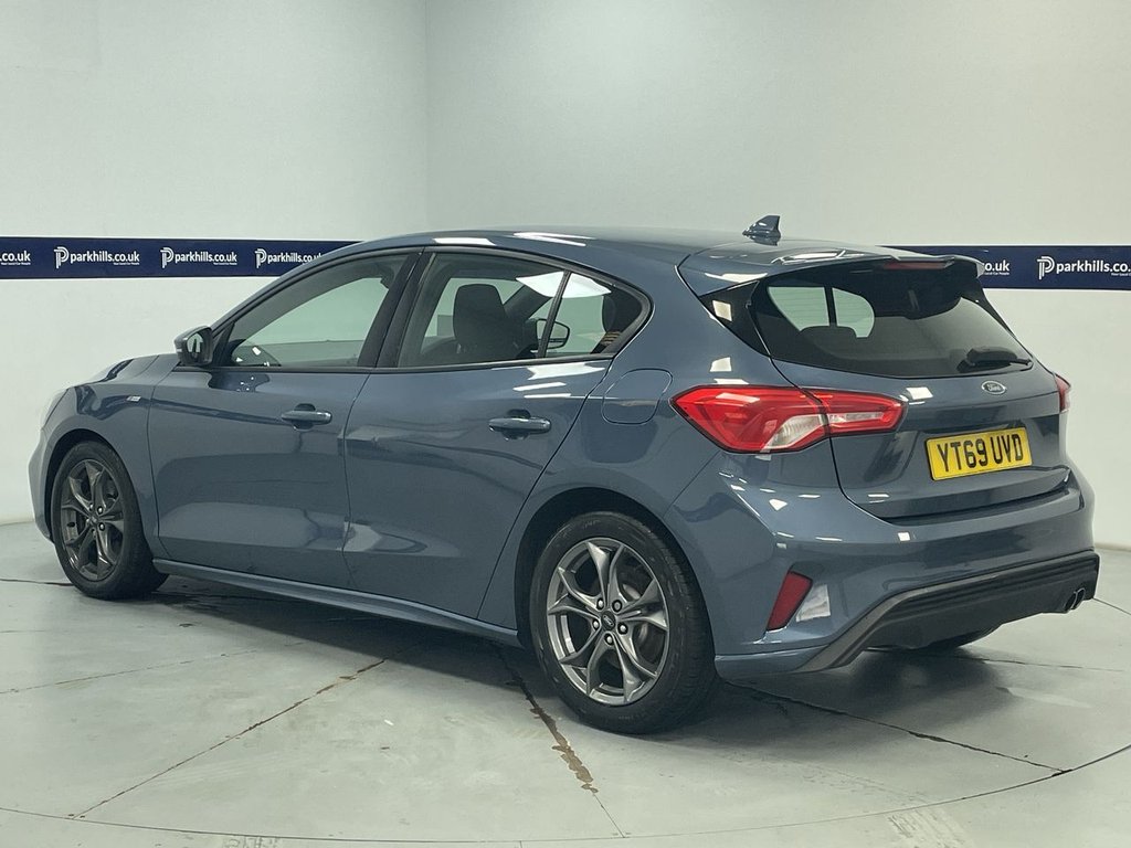 Used Ford Focus 2019 for sale - 76118898: Photo 3