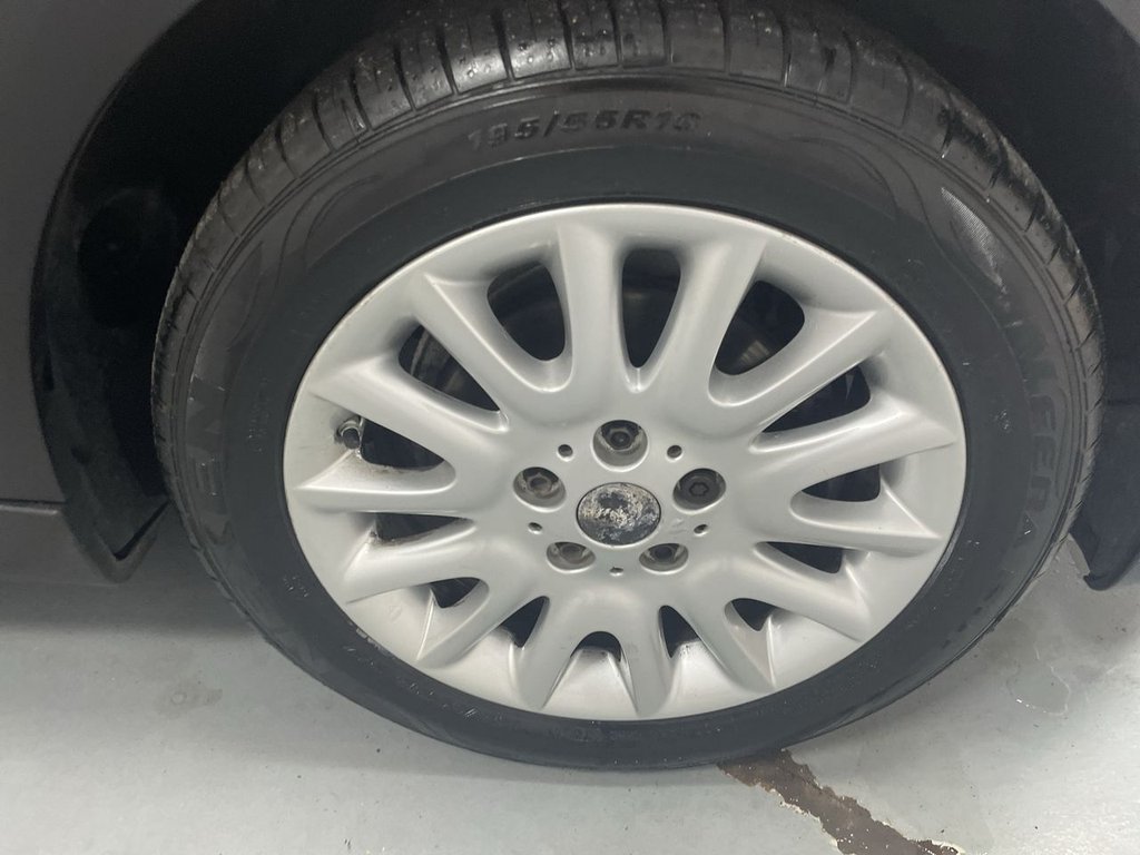 Used MINI Hatch 2015 for sale - 76396231: Photo 11