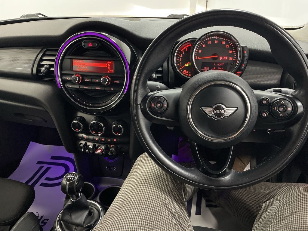 Used MINI Hatch 2015 for sale - 76396231: Photo 22