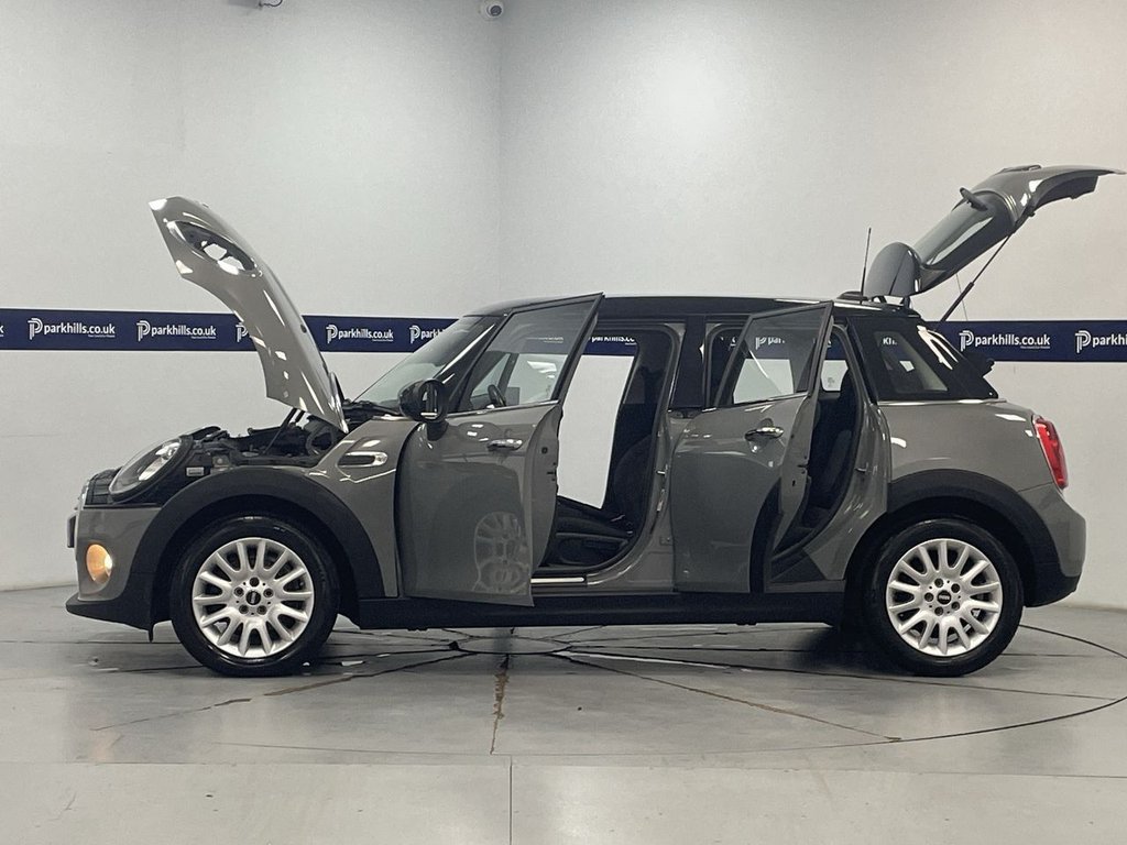 Used MINI Hatch 2015 for sale - 76396231: Photo 25