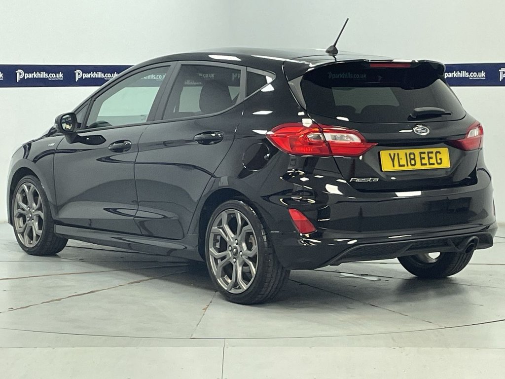 Used Ford Fiesta 2018 for sale - 76110408: Photo 3