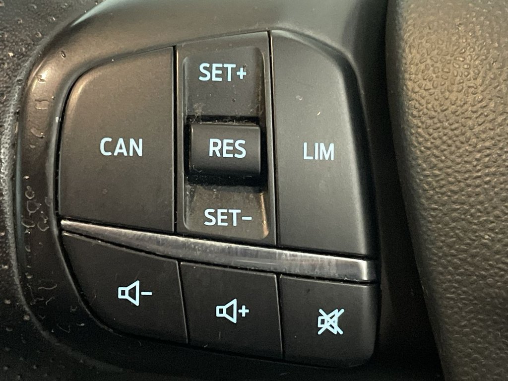 Used Ford Fiesta 2018 for sale - 76110408: Photo 32