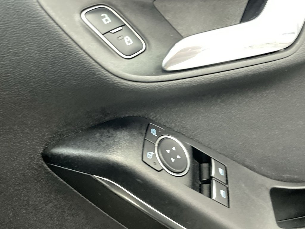 Used Ford Fiesta 2018 for sale - 76110408: Photo 34