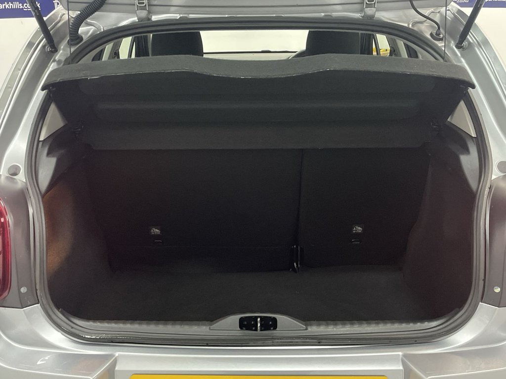 Used Citroen C3 2022 for sale - 76655371: Photo 35