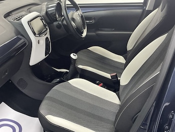 Used Peugeot 108 2018 for sale - 76110444: Photo