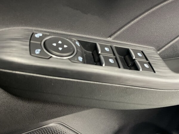 Used Ford Kuga 2021 for sale - 76256627: Photo 32