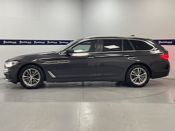 Used BMW 5 Series 2017 for sale - 76132561: Photo 2
