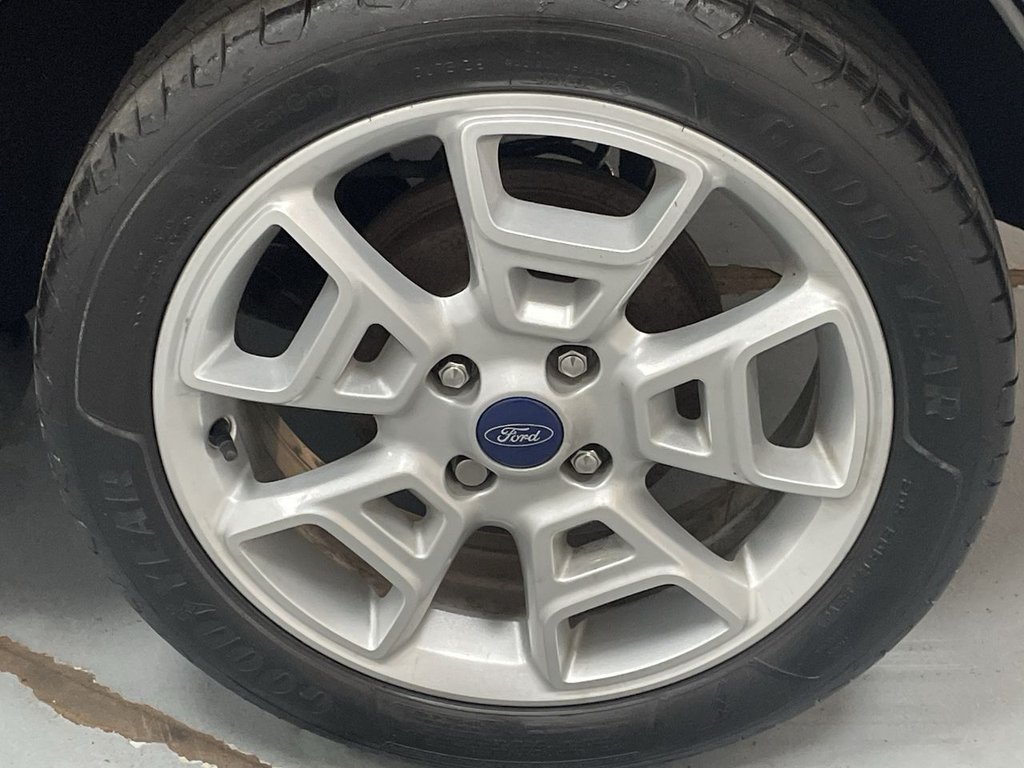 Used Ford Ecosport 2017 for sale - 76110405: Photo 12
