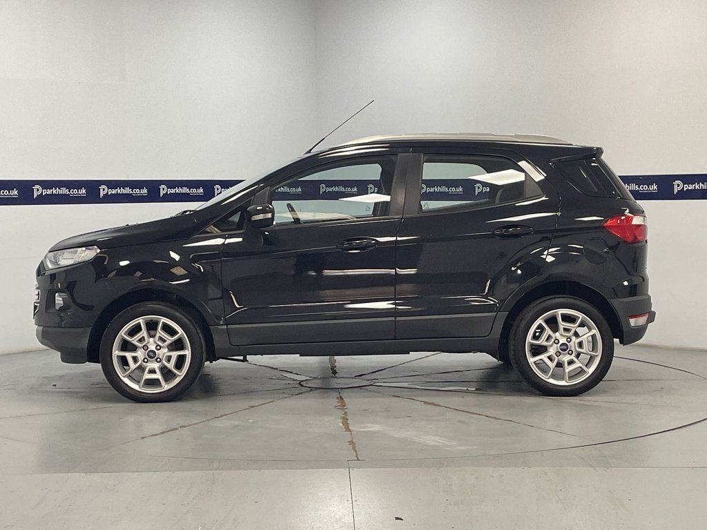 Used Ford Ecosport 2017 for sale - 76110405: Photo 2