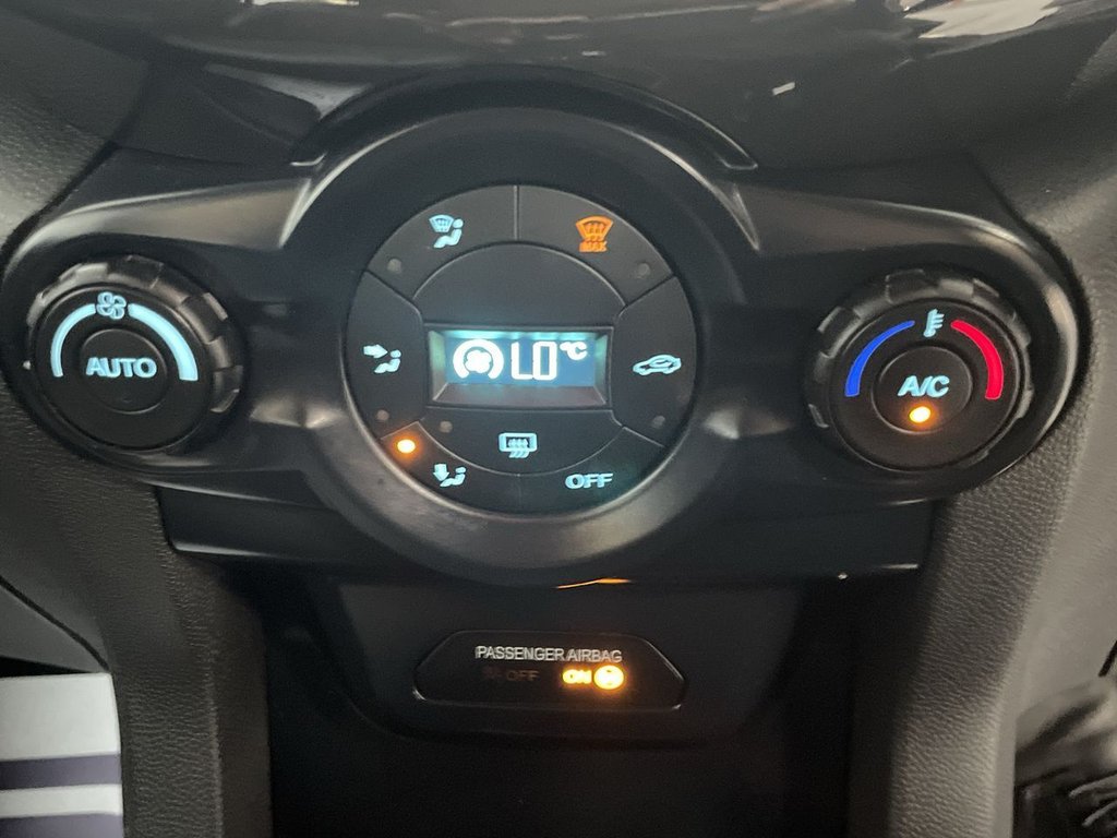 Used Ford Ecosport 2017 for sale - 76110405: Photo 28