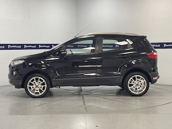 Used Ford Ecosport 2017 for sale - 76110405: Photo