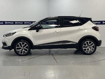 Used Renault Captur 2020 for sale - 76110425: Photo