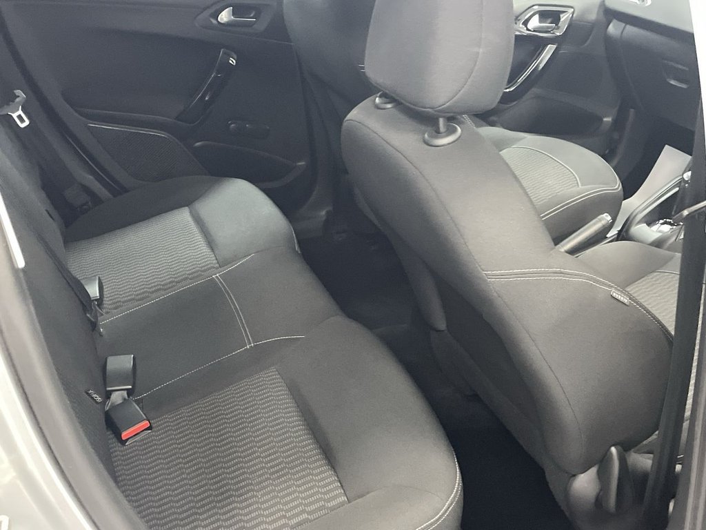Used Peugeot 208 2017 for sale - 76631887: Photo 20