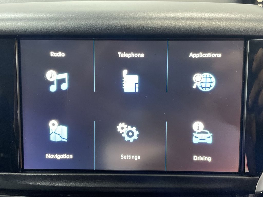 Used Peugeot 208 2017 for sale - 76631887: Photo 28