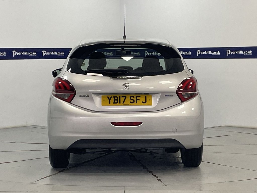 Used Peugeot 208 2017 for sale - 76631887: Photo 7