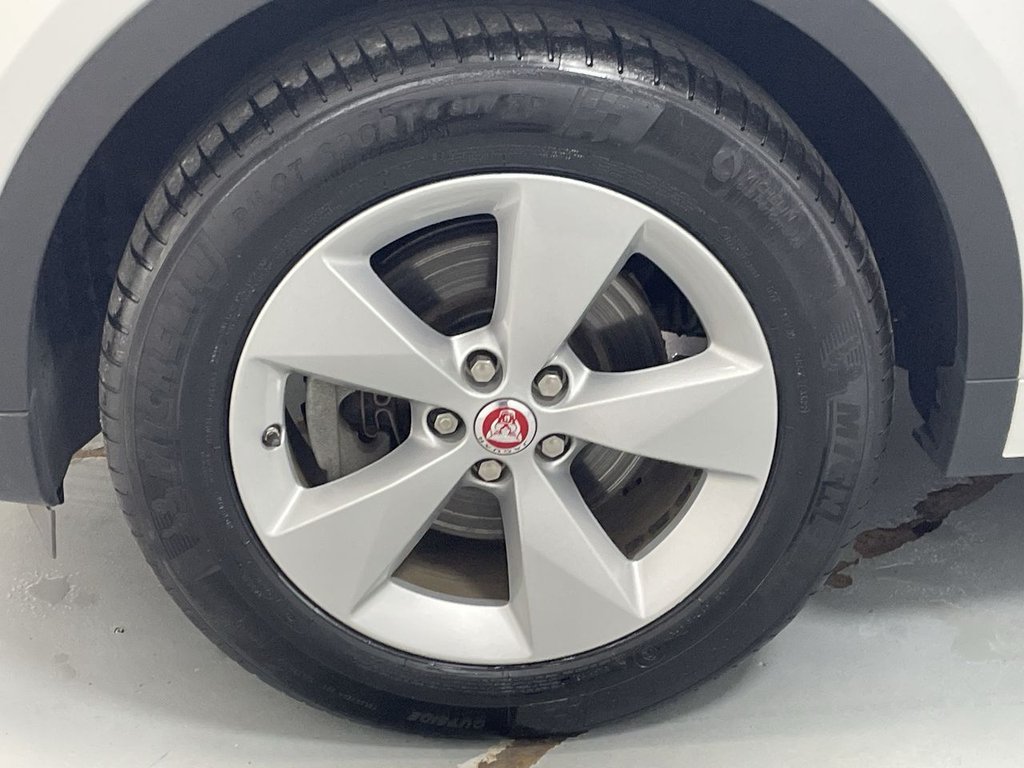 Used Jaguar E-Pace 2019 for sale - 76110420: Photo 19