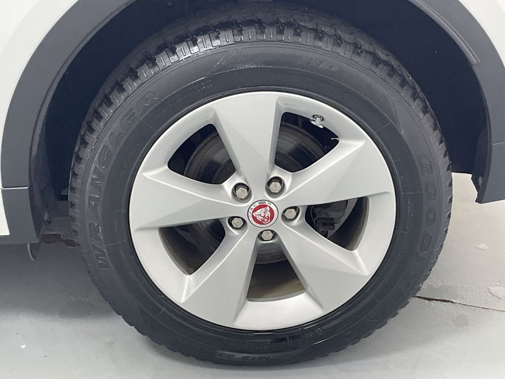 Used Jaguar E-Pace 2019 for sale - 76110420: Photo 22