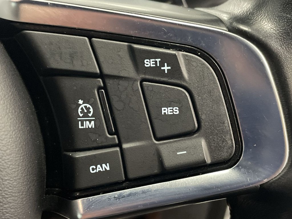 Used Jaguar E-Pace 2019 for sale - 76110420: Photo 34