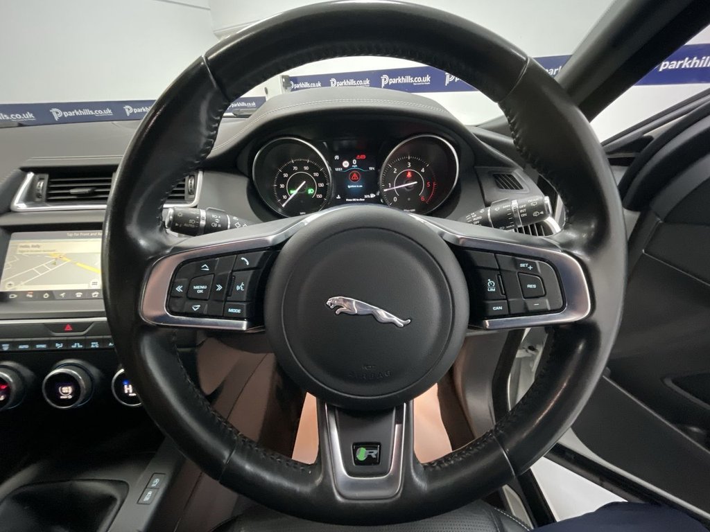 Used Jaguar E-Pace 2019 for sale - 76110420: Photo 39