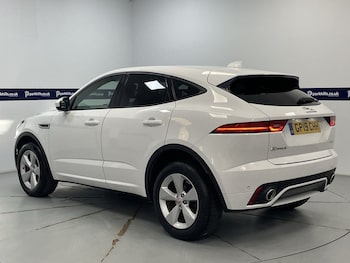 Used Jaguar E-Pace 2019 for sale - 76110420: Photo 3