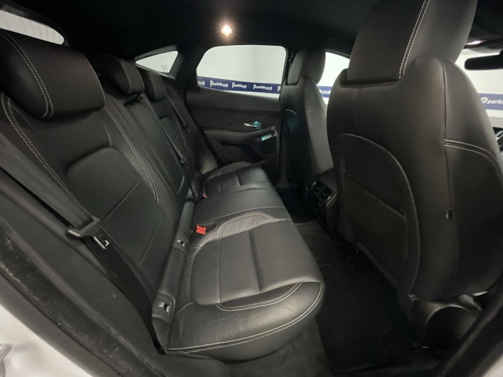Used Jaguar E-Pace 2019 for sale - 76110420: Photo 8