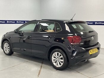 Used Volkswagen Polo 2018 for sale - 76559390: Photo