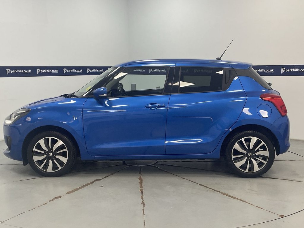Used Suzuki Swift 2017 for sale - 76267285: Photo 2