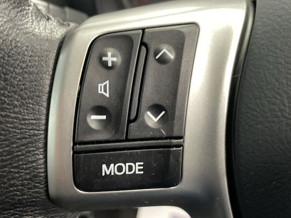 Used Toyota Yaris 2013 for sale - 76256777: Photo 23