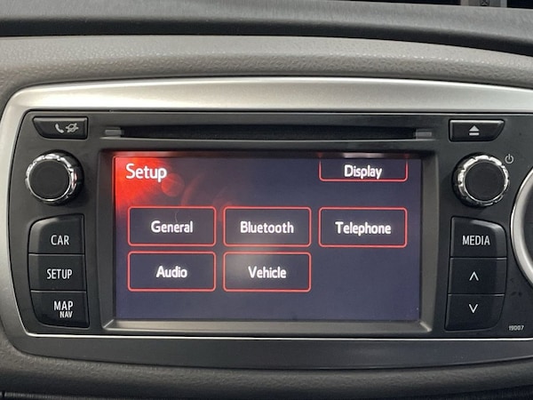Used Toyota Yaris 2013 for sale - 76256777: Photo 26
