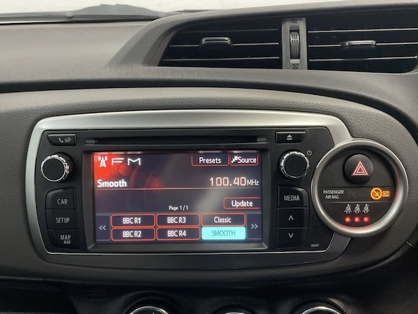 Used Toyota Yaris 2013 for sale - 76256777: Photo 31